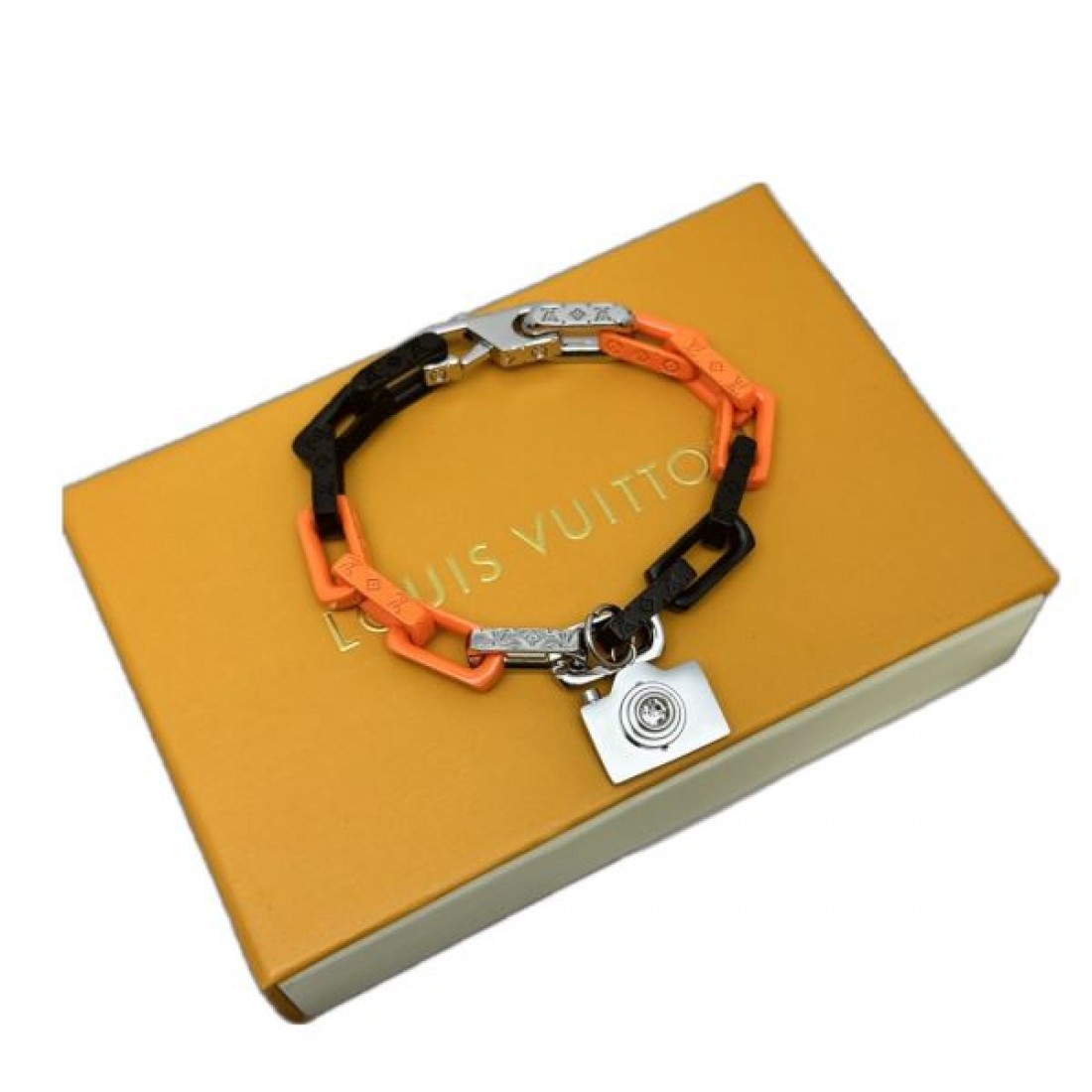 LOUIS VUITTON コピー ブレスレット ロゴ カジュアルの定番 ルイヴィトン