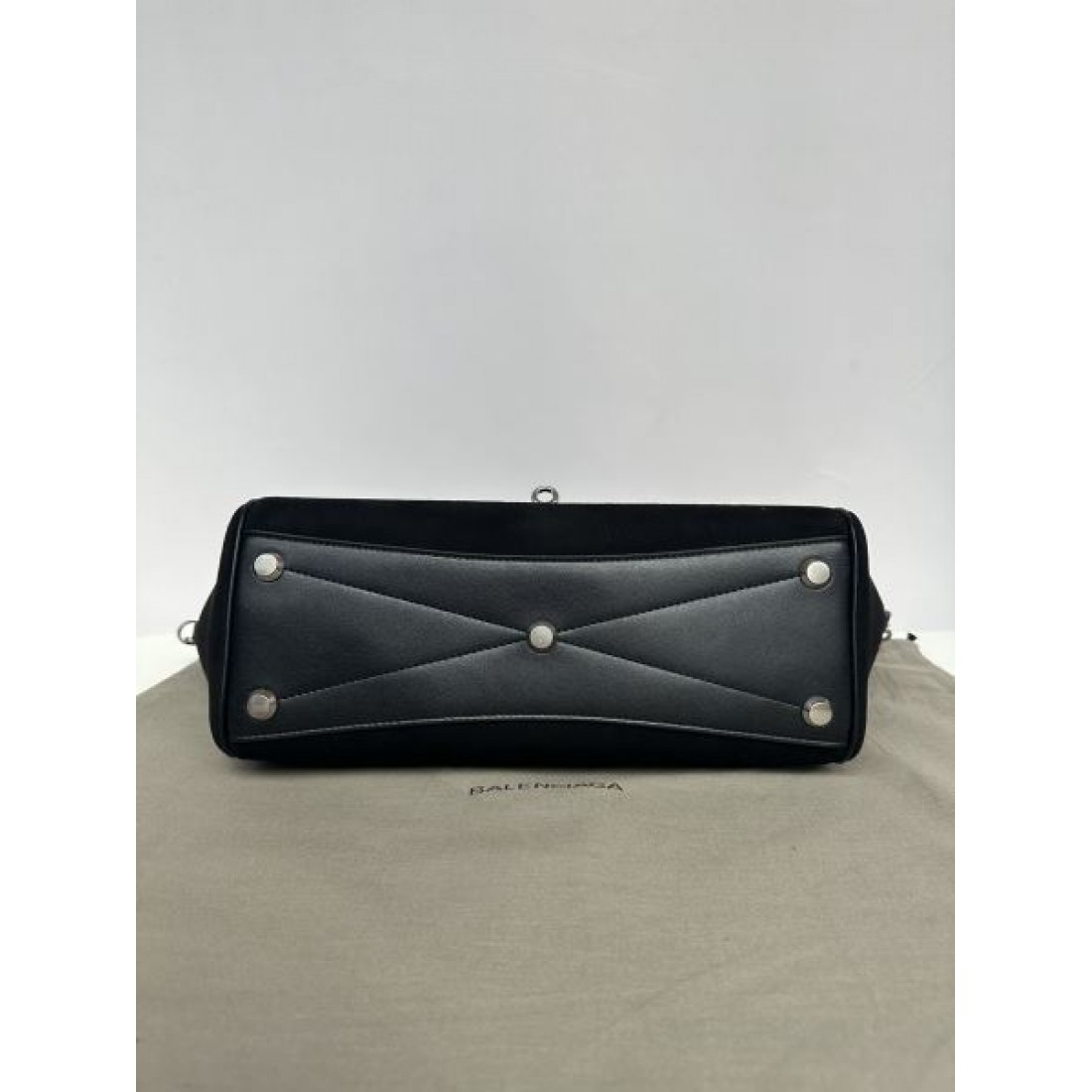 BALENCIAGA スーパーコピー トートバッグ ロゴ 超レアな入手困難品 バレンシアガ