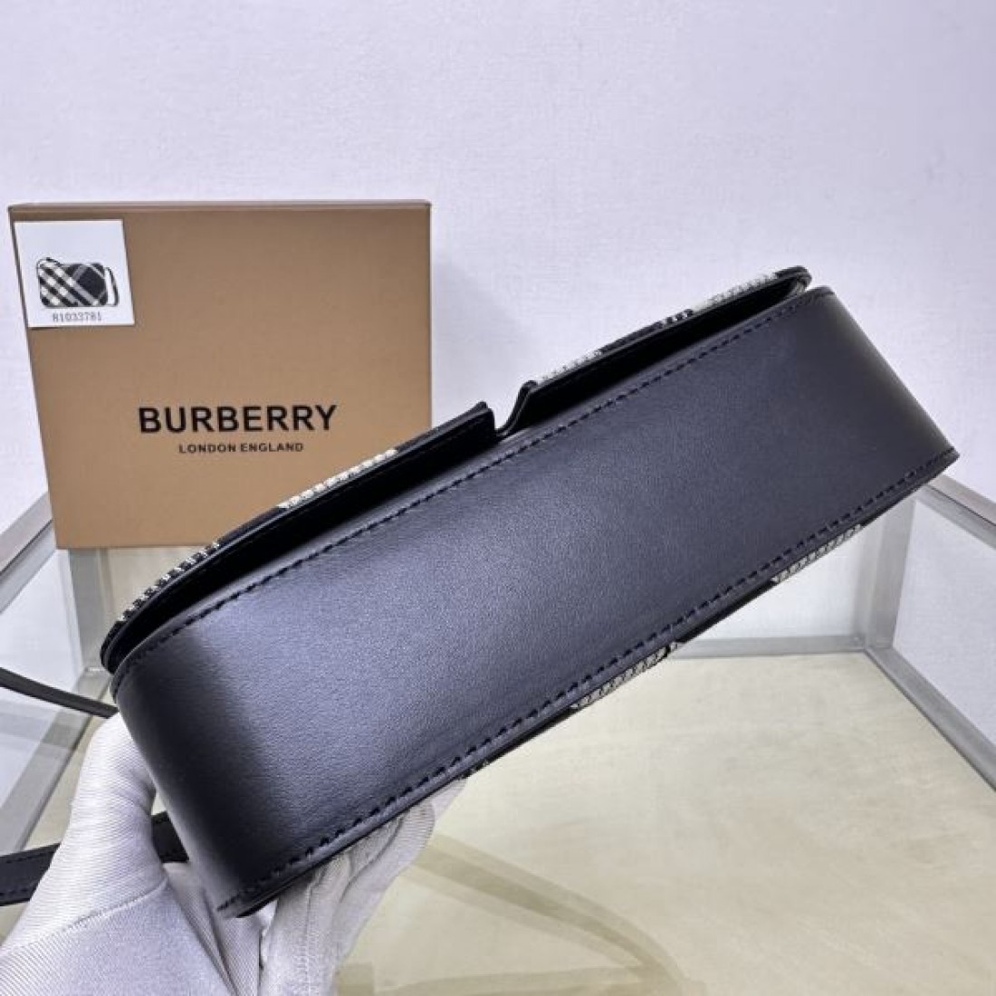 BURBERRY スーパーコピー ショルダーバッグ ロゴ 限定品 人気No.1 バーバリー