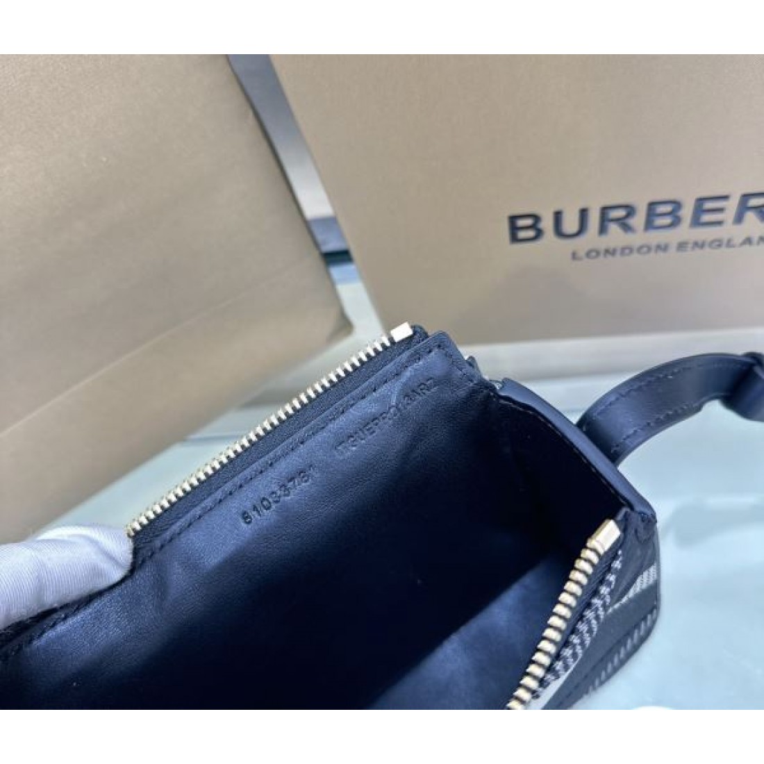 BURBERRY スーパーコピー ショルダーバッグ ロゴ 限定品 人気No.1 バーバリー