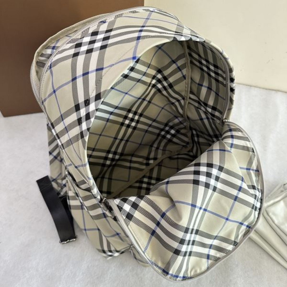 バーバリー コピー バックパック ロゴ 最新作期間限定セール BURBERRY