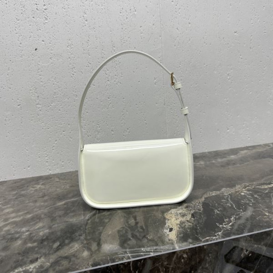CHANEL コピー トートバッグ シャネル 素敵なコーデは大注目 シャネル
