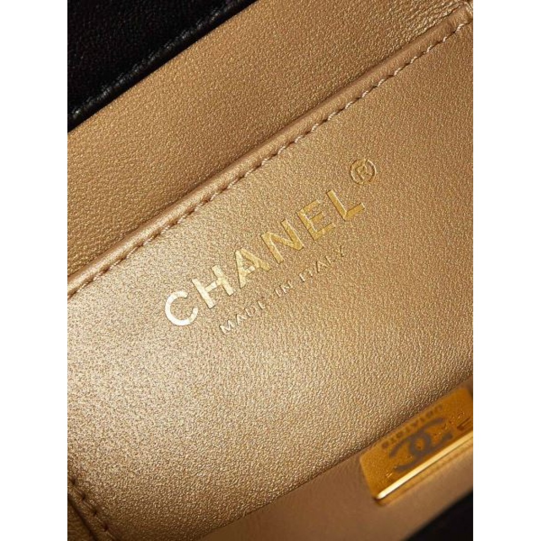 CHANEL コピー ショルダーバッグ 海外よりお届け限定品 シャネル