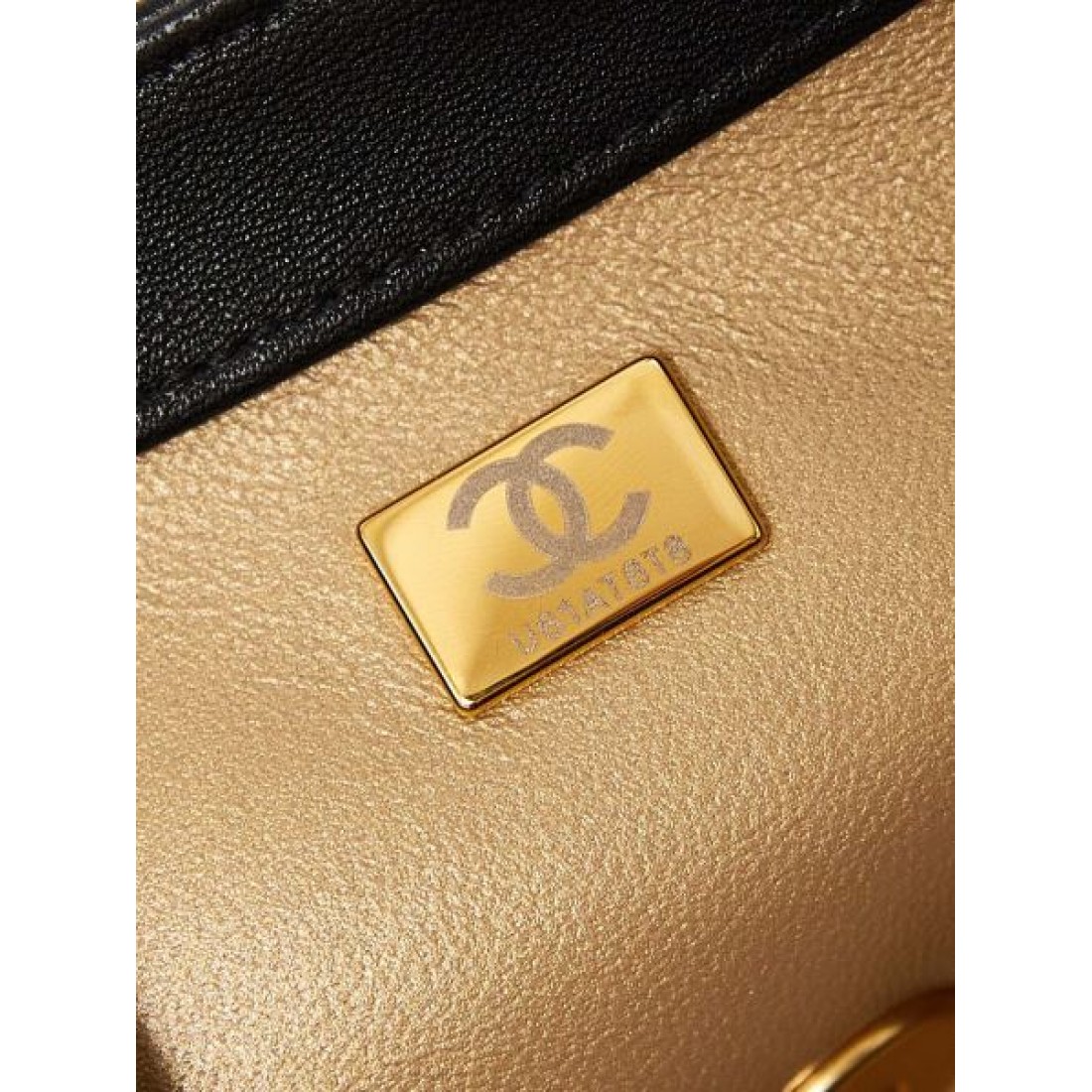 CHANEL コピー ショルダーバッグ 海外よりお届け限定品 シャネル