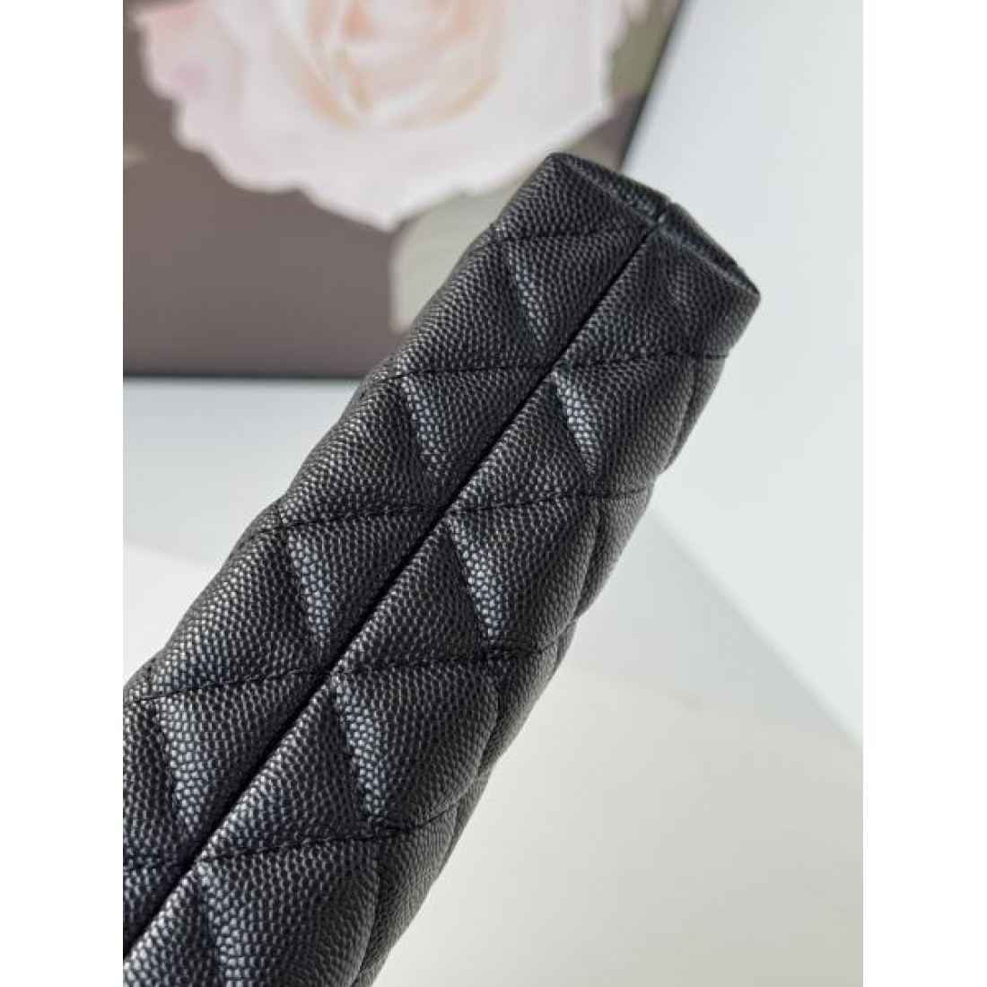 CHANEL コピー トートバッグ シャネル 毎シーズン人気が高い シャネル