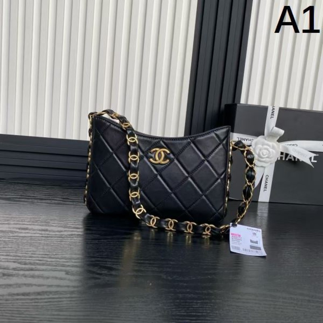 CHANEL コピー トートバッグ 着心地のいいサイズ感 シャネル