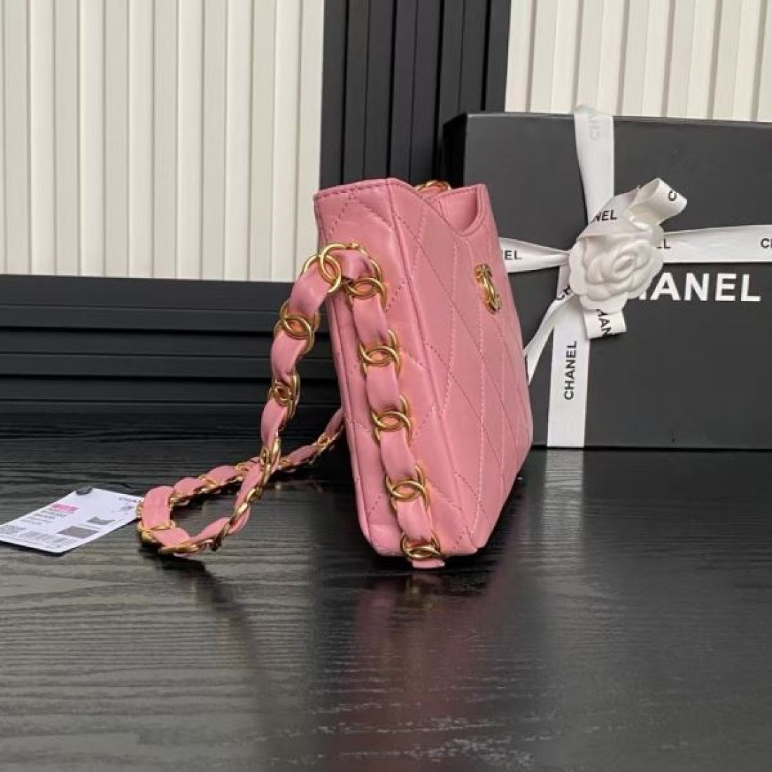 CHANEL コピー トートバッグ 着心地のいいサイズ感 シャネル
