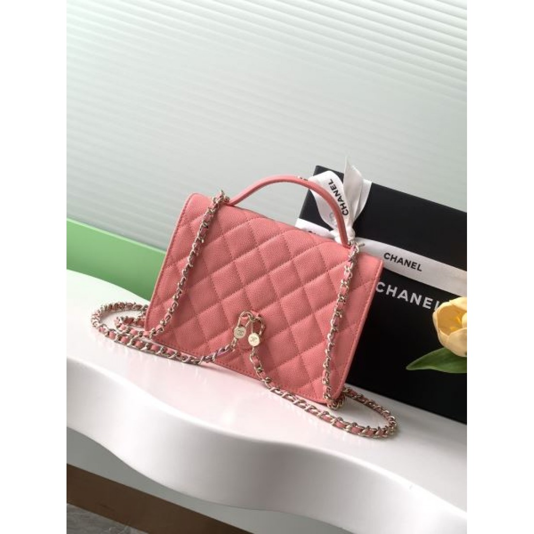 CHANEL コピー バックパック ロゴ 今季爆発的な人気定番商品 シャネル