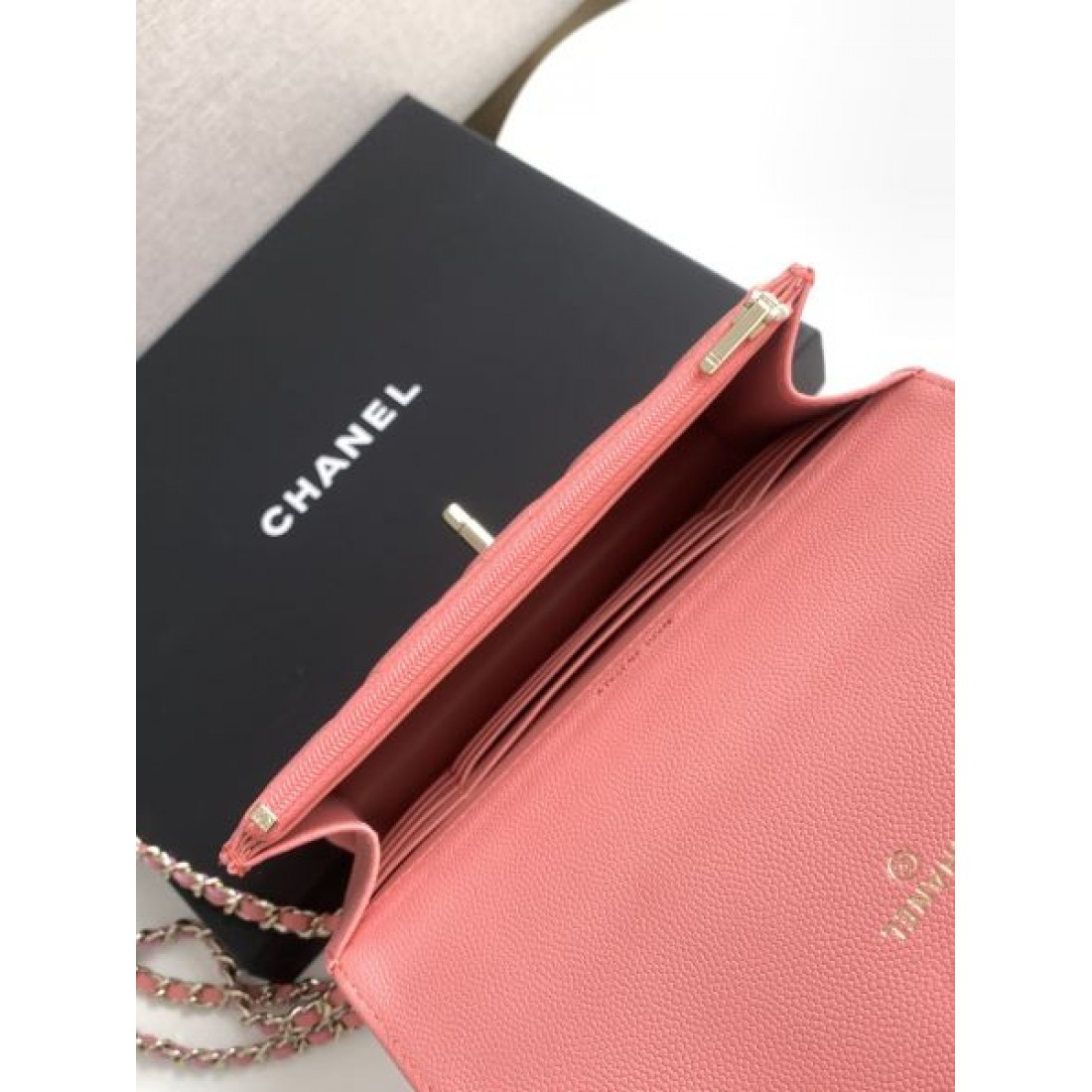 CHANEL コピー バックパック ロゴ 今季爆発的な人気定番商品 シャネル