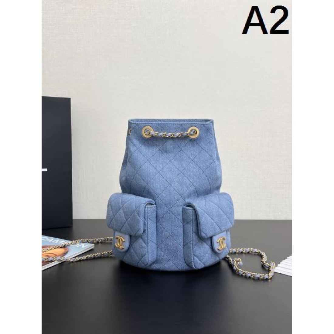 CHANEL コピー バックパック ロゴ クリスマスプレゼントにも シャネル
