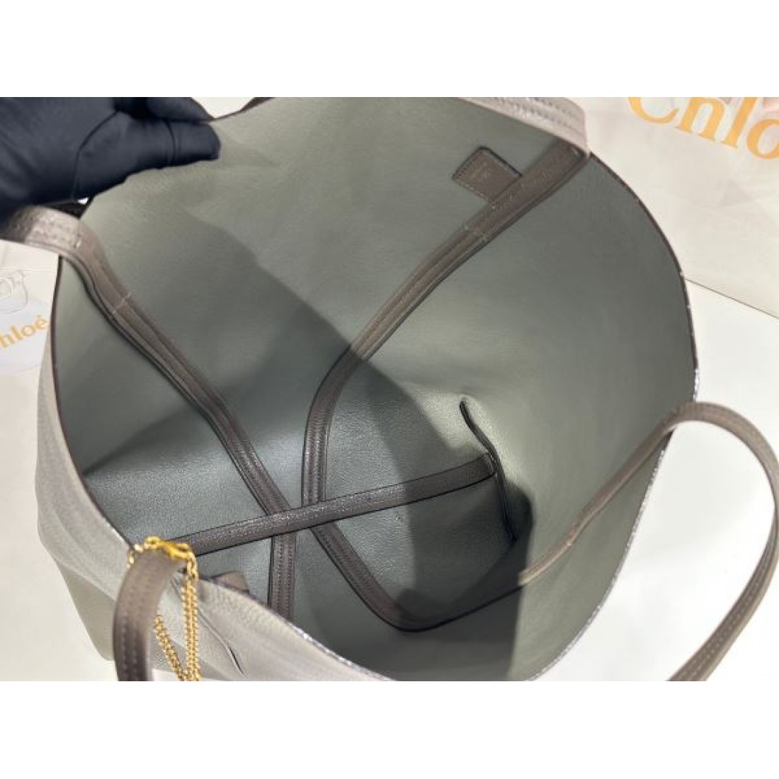 クロエ コピー トートバッグ ロゴ 魅力の詰まったスタイル CHLOE