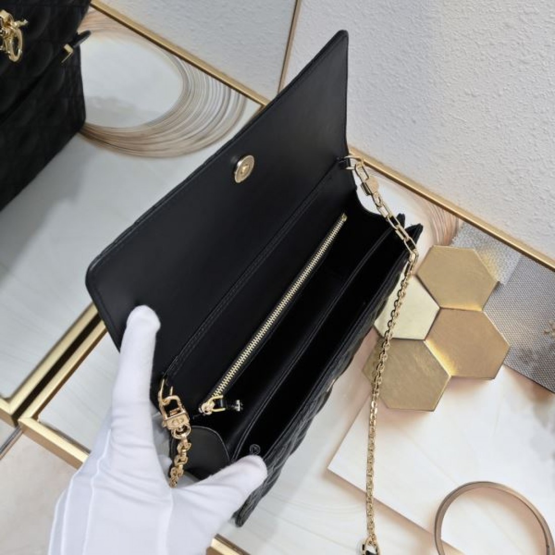 DIOR スーパーコピー トートバッグ ロゴ 大注目国内完売数量限定 ディオール