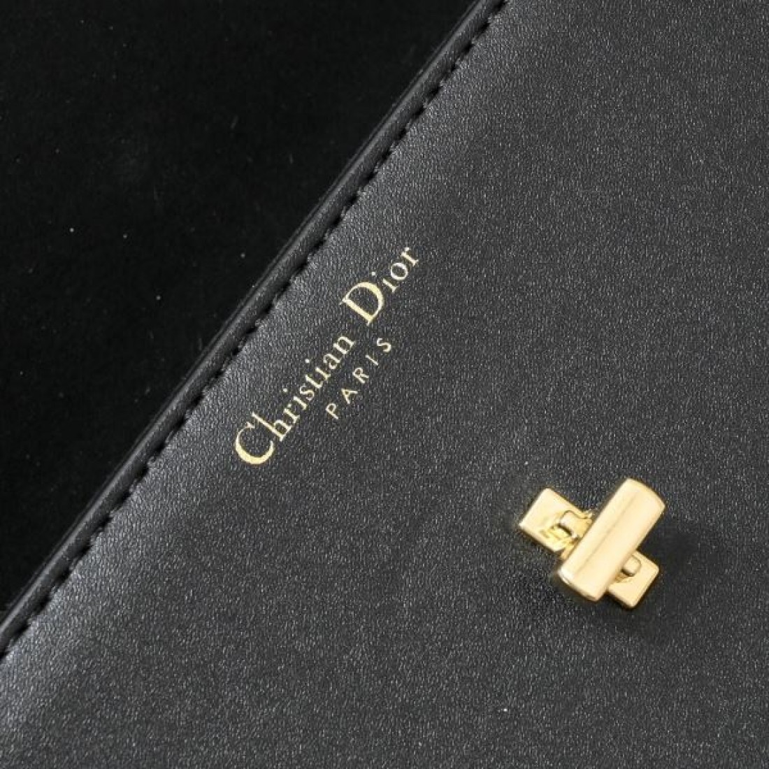 DIOR スーパーコピー ショルダーバッグ ロゴ 相性が良く断然オススメ ディオール