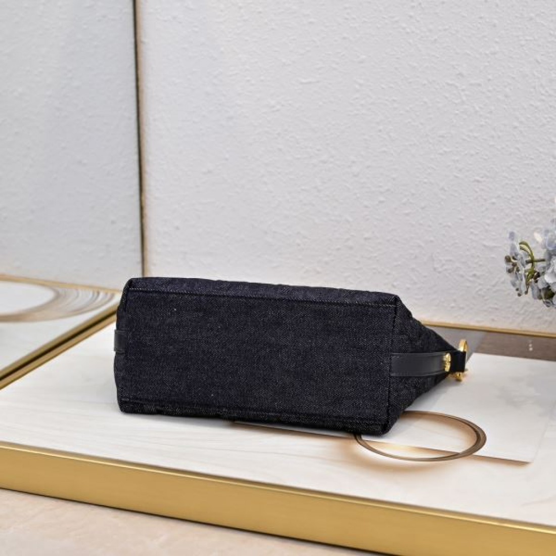 DIOR スーパーコピー ショルダーバッグ ロゴ 今季掲げているブランド ディオール