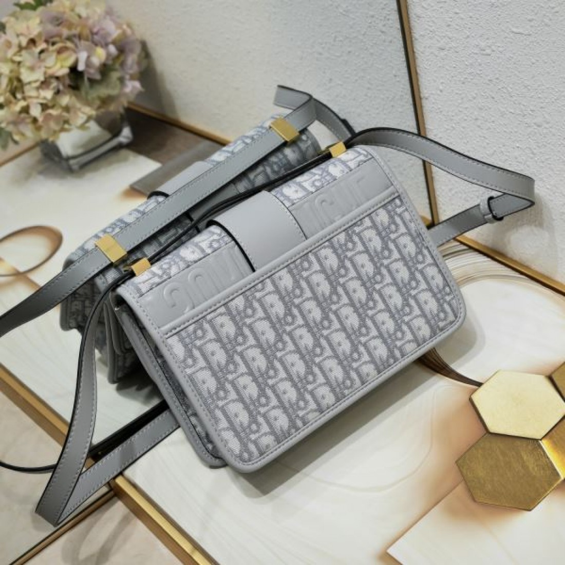 DIOR スーパーコピー ショルダーバッグ ロゴ 最新ブランド新品が熱い ディオール