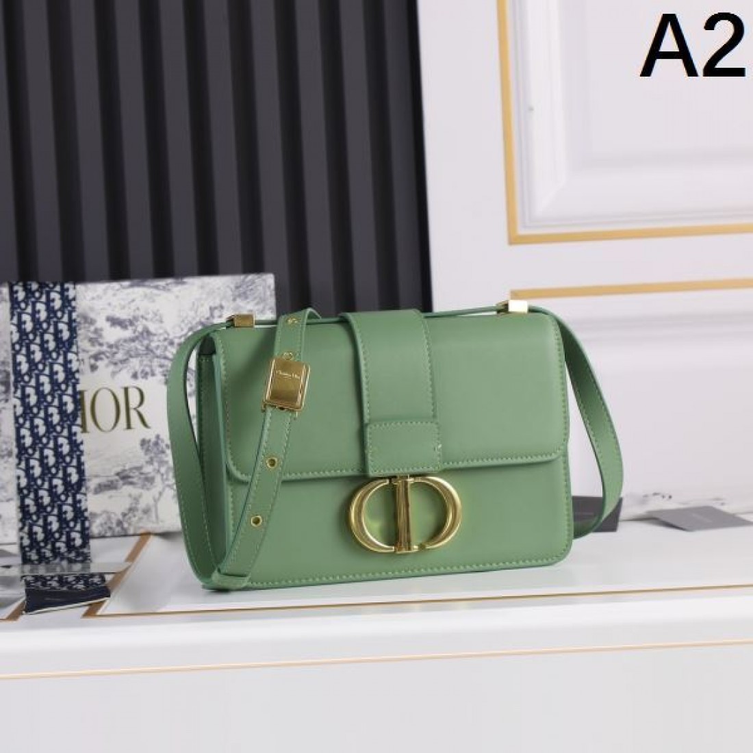 DIOR スーパーコピー ショルダーバッグ ロゴ 今季も引き続きブランド ディオール