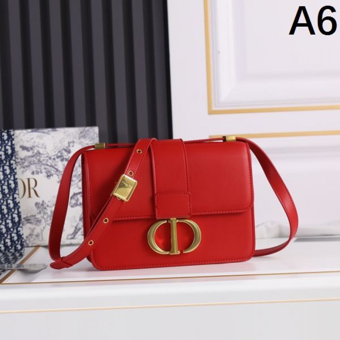 DIOR スーパーコピー ショルダーバッグ ロゴ 今季も引き続きブランド ディオール