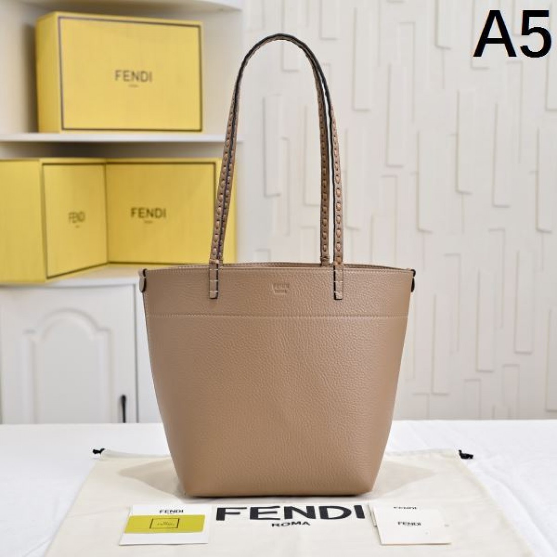 FENDI スーパーコピー トートバッグ ロゴ 一番注目されている商品 フェンディ