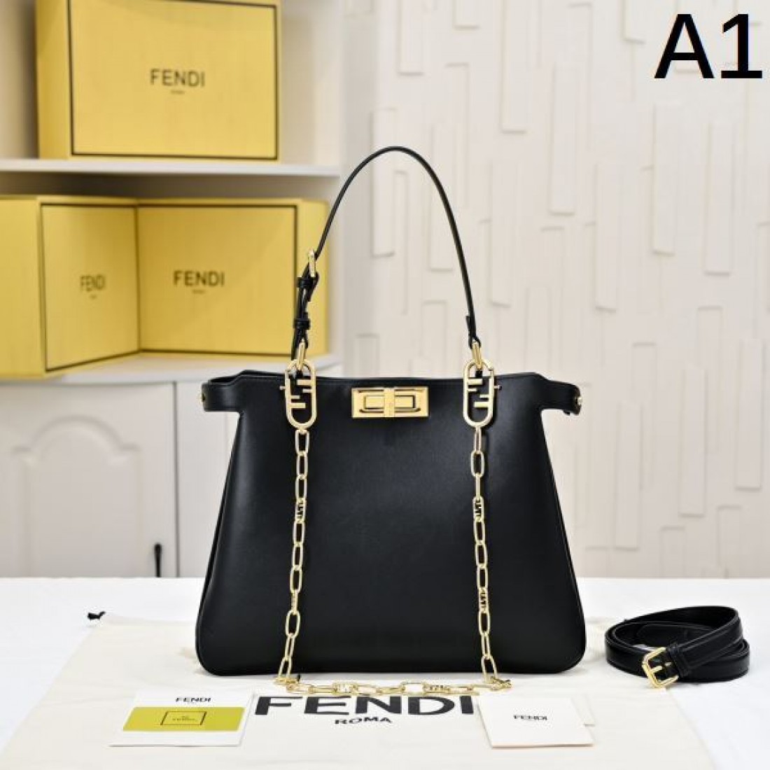 FENDI スーパーコピー トートバッグ ロゴ 絶大な人気を博する新作 フェンデイ