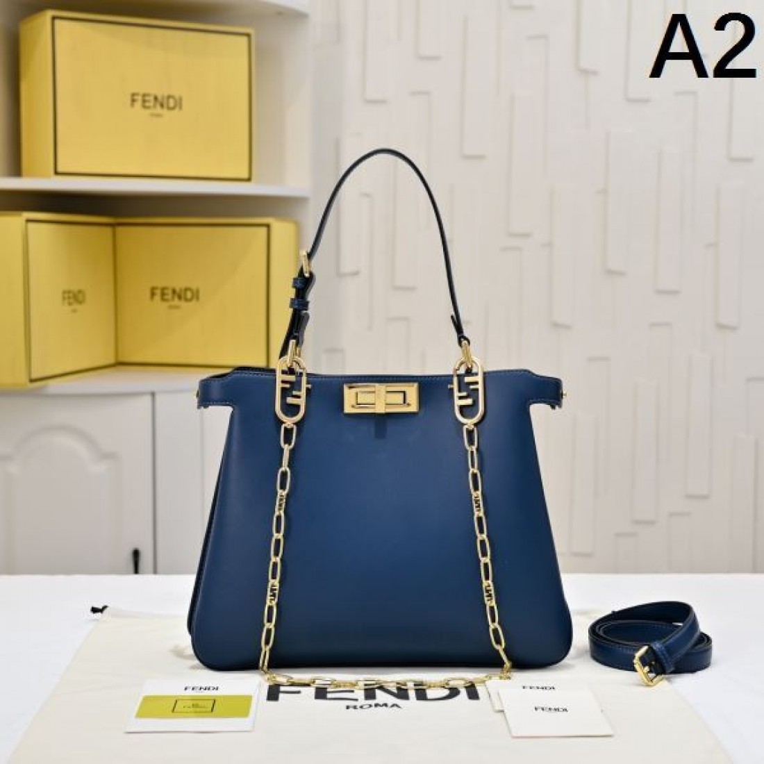 FENDI スーパーコピー トートバッグ ロゴ 絶大な人気を博する新作 フェンデイ