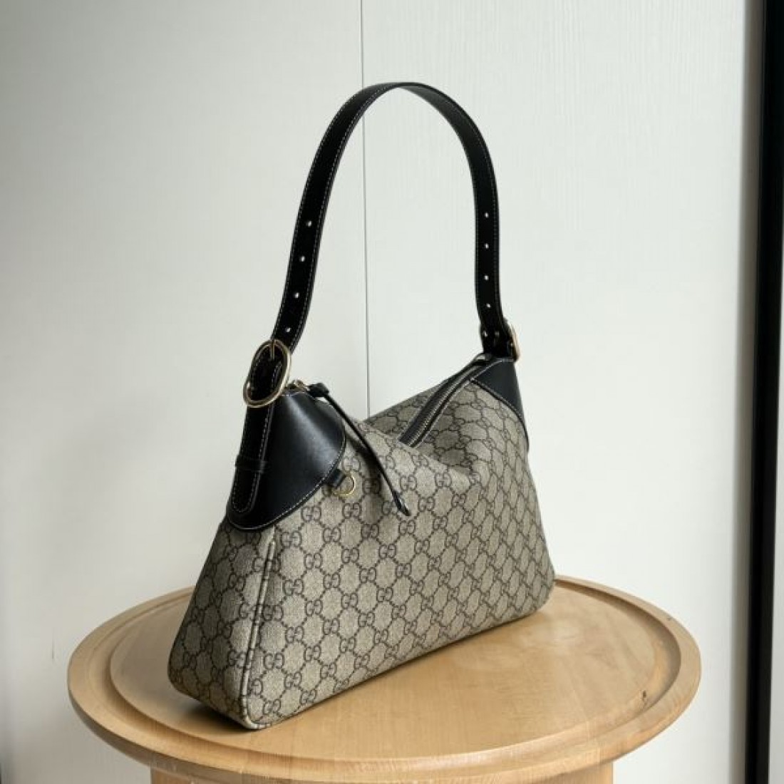 GUCCI スーパーコピー トートバッグ ロゴ 最新☆大人気☆話題沸騰 グッチ