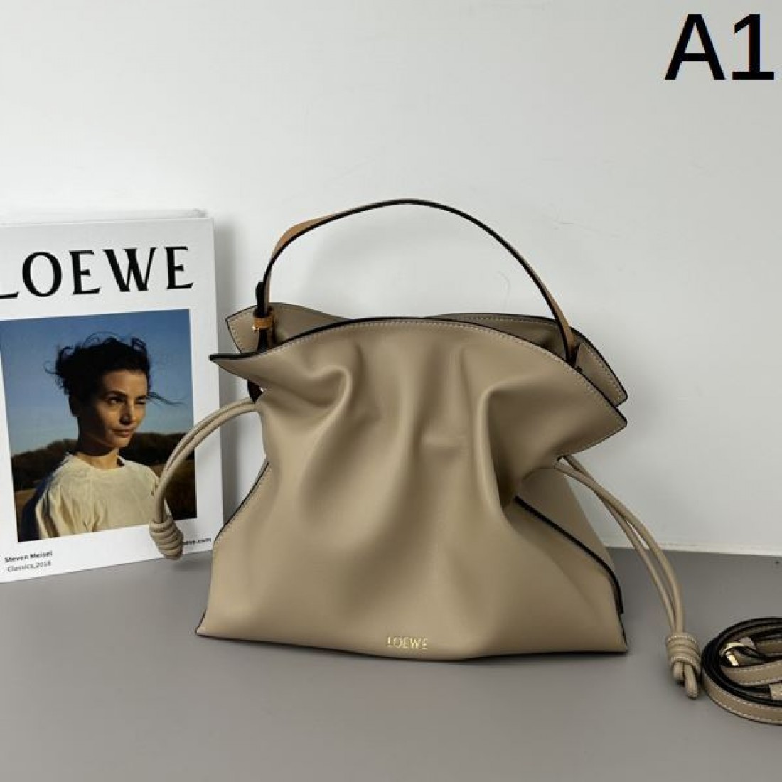 LOEWE スーパーコピー トートバッグ ロゴ 新作限定華やかキュート ロエベ