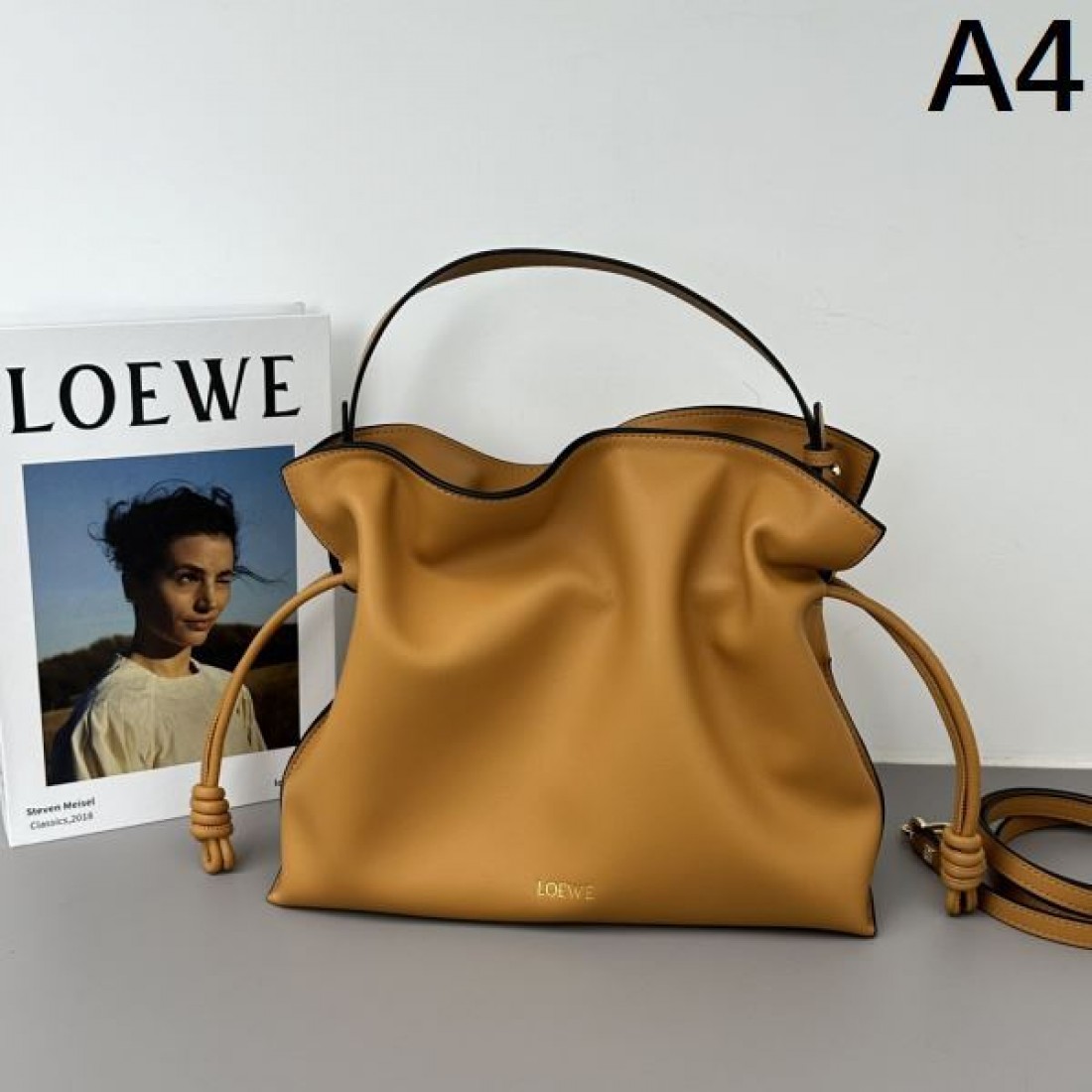 LOEWE スーパーコピー トートバッグ ロゴ 新作限定華やかキュート ロエベ