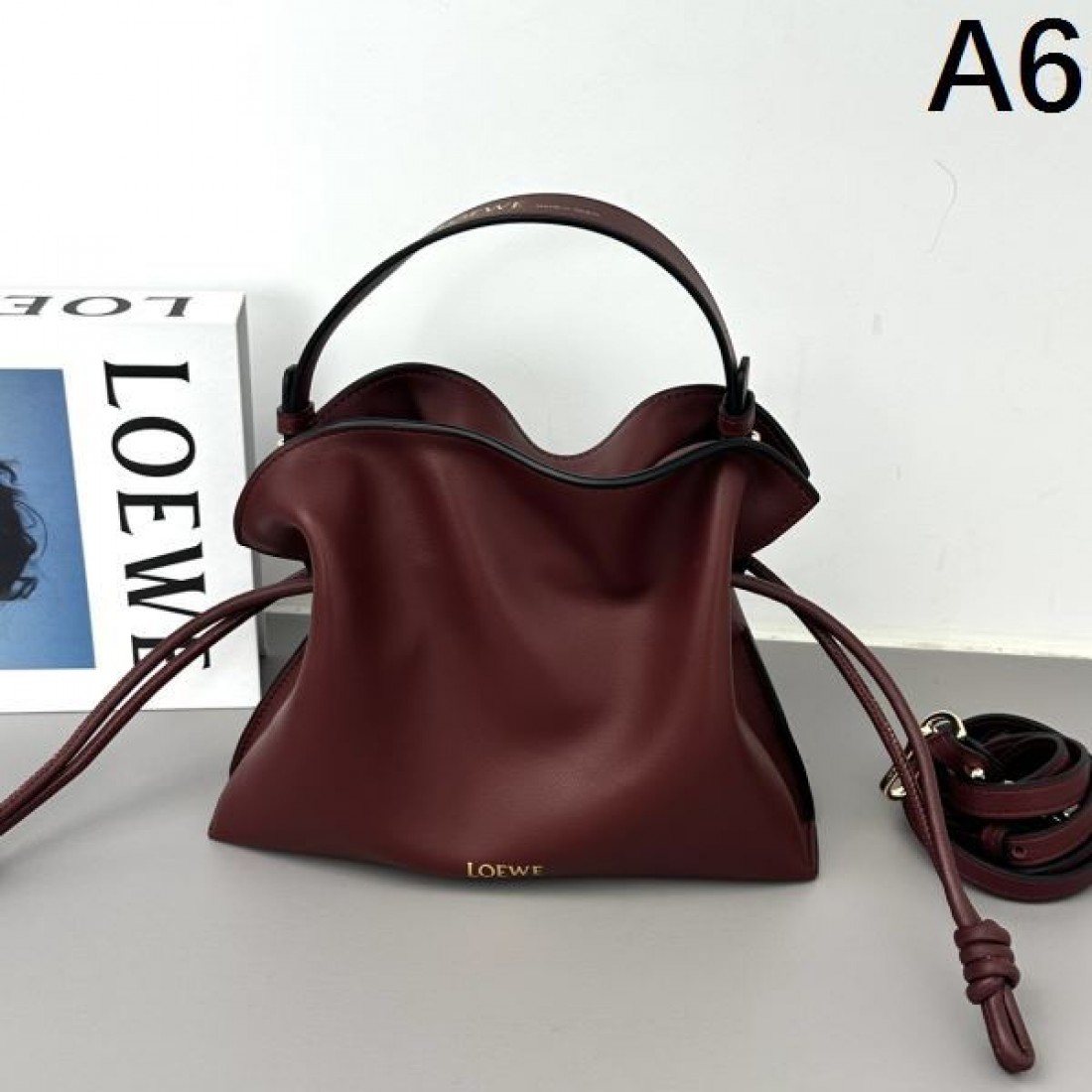 LOEWE スーパーコピー トートバッグ ロゴ 新作限定華やかキュート ロエベ
