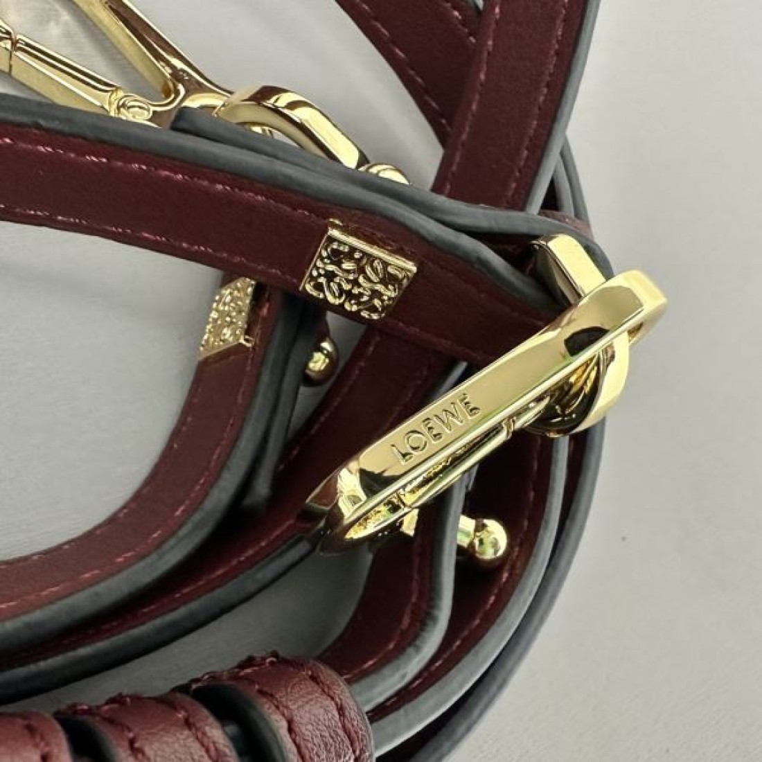 LOEWE スーパーコピー トートバッグ ロゴ 新作限定華やかキュート ロエベ