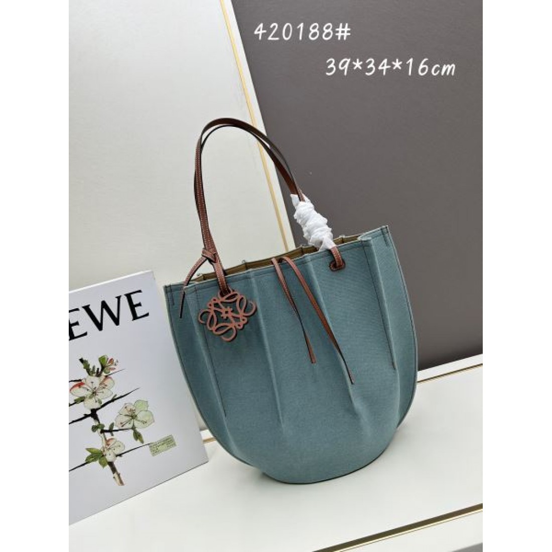 LOEWE スーパーコピー トートバッグ ロゴ  最新の注目ファッション ロエベ