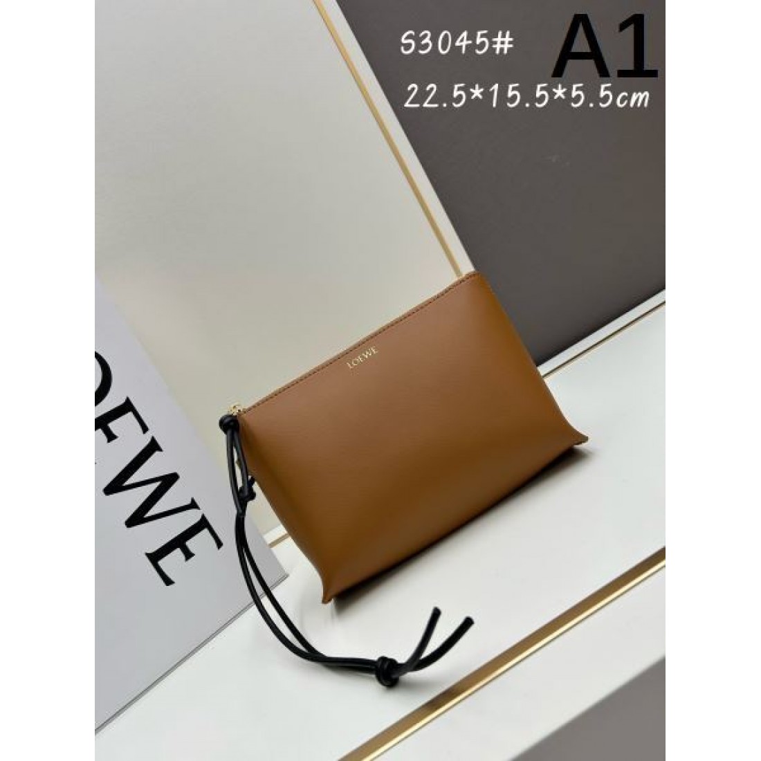 ロエベ コピー クラッチバッグ ロゴ 海外の顧客限定先行セール LOEWE