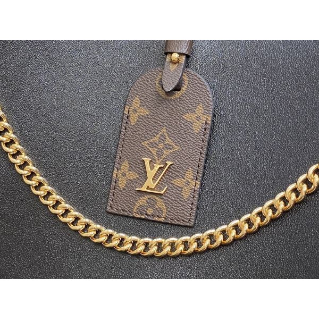 ルイヴィトン スーパーコピー トートバッグ ロゴ 絶対欲しい新作 LOUIS VUITTON