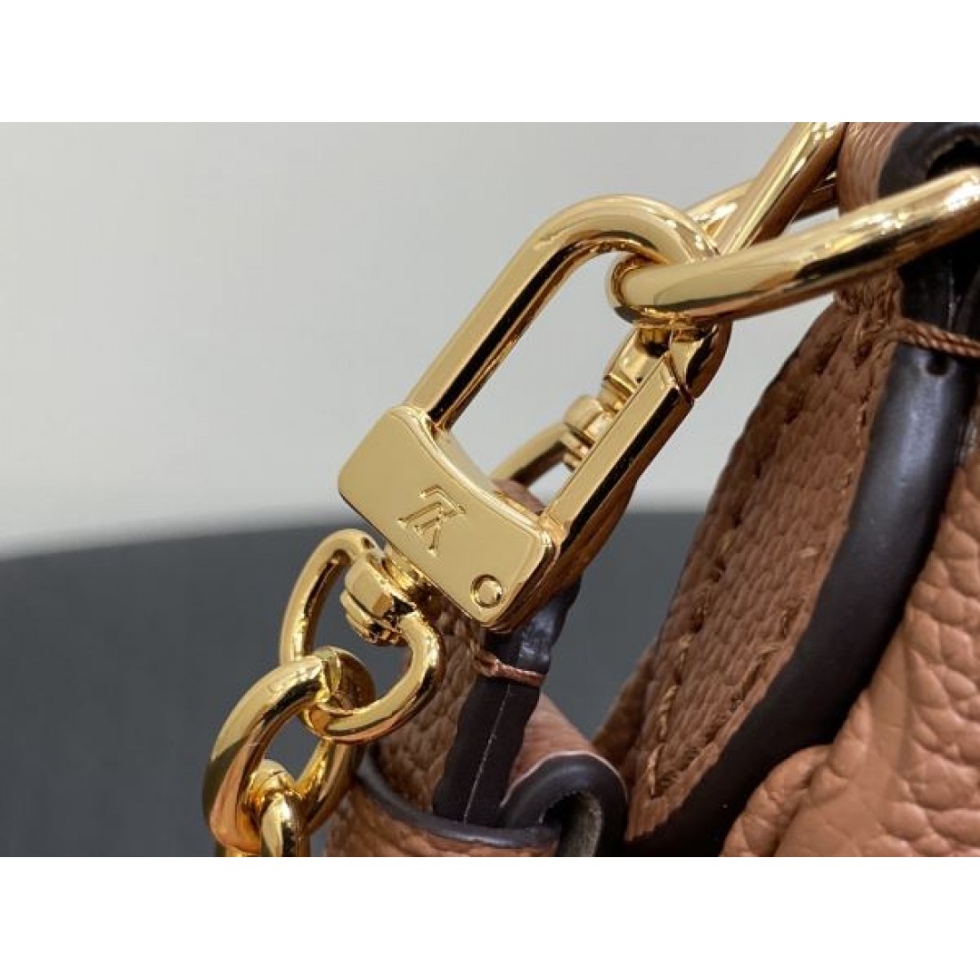 ルイヴィトン スーパーコピー トートバッグ ロゴ 流行中アイテム LOUIS VUITTON
