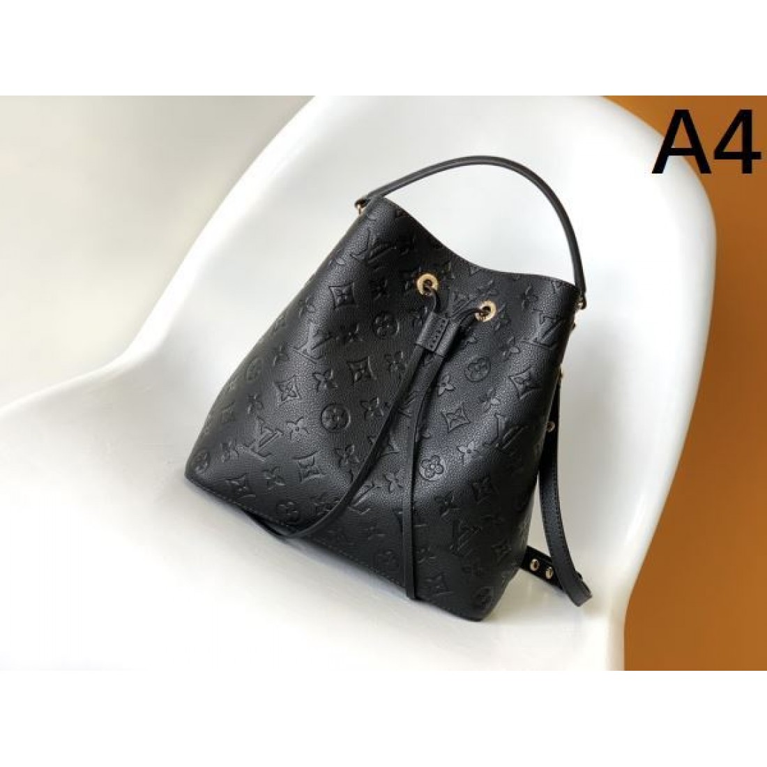 LOUIS VUITTON スーパーコピー トートバッグ ロゴ 目玉商品セール ルイヴィトン
