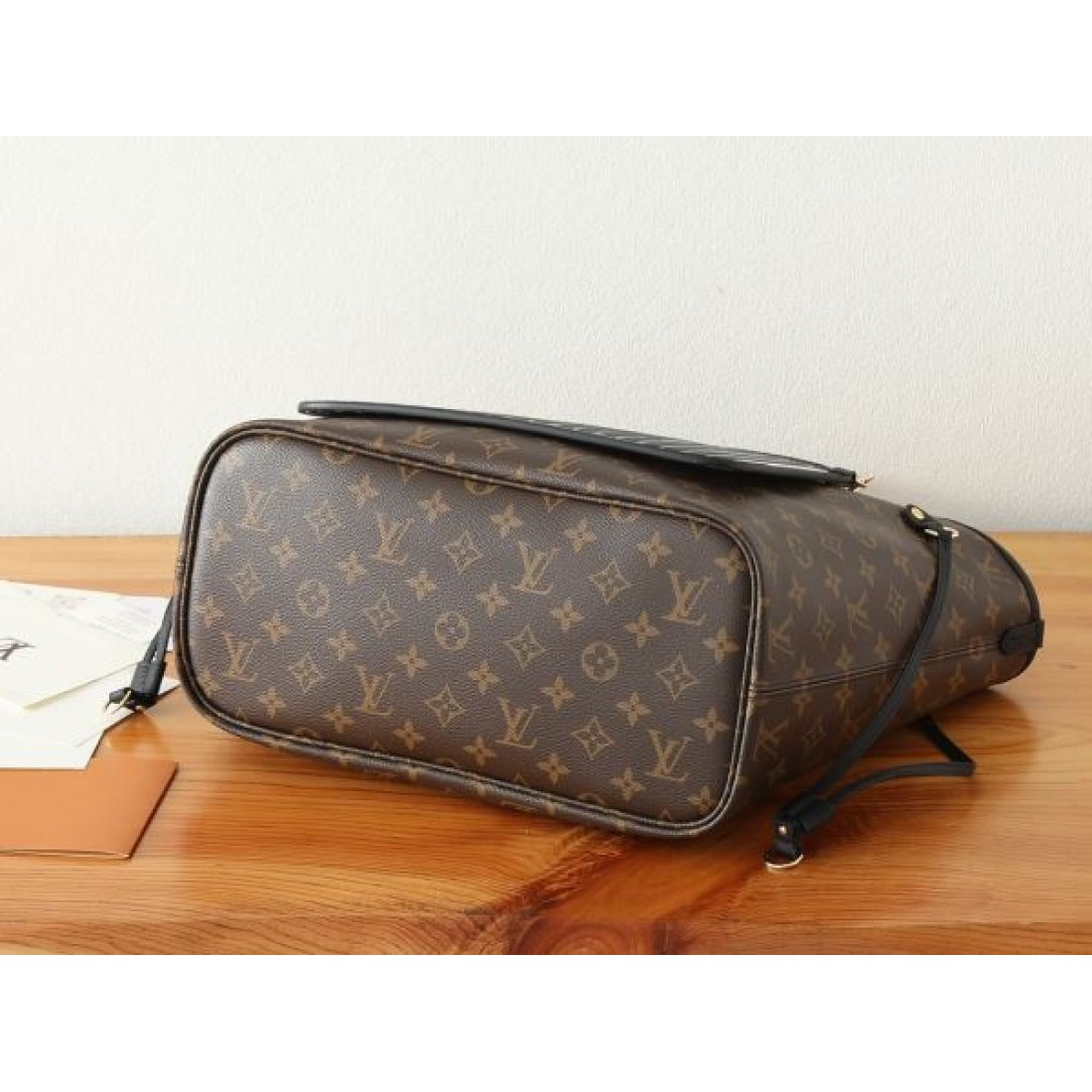 ルイヴィトン スーパーコピー トートバッグ ロゴ 人気定番大人気 LOUIS VUITTON