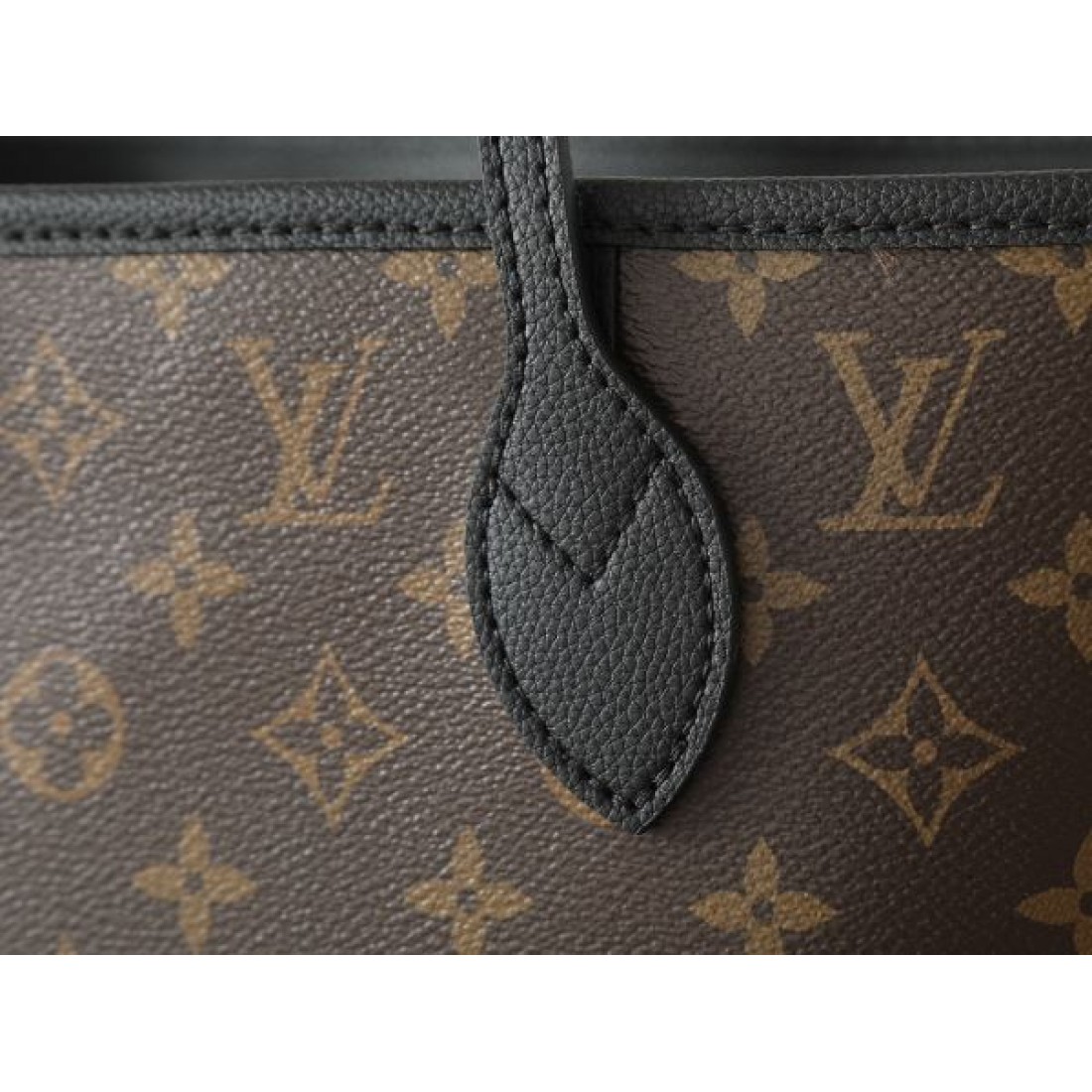 ルイヴィトン スーパーコピー トートバッグ ロゴ 人気定番大人気 LOUIS VUITTON