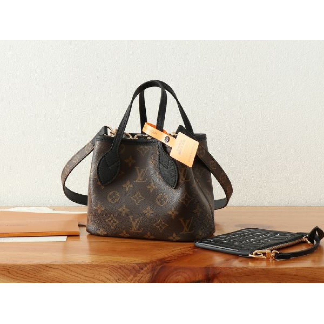 LOUIS VUITTON スーパーコピー トートバッグ ロゴ 日本限定モデル ルイヴィトン