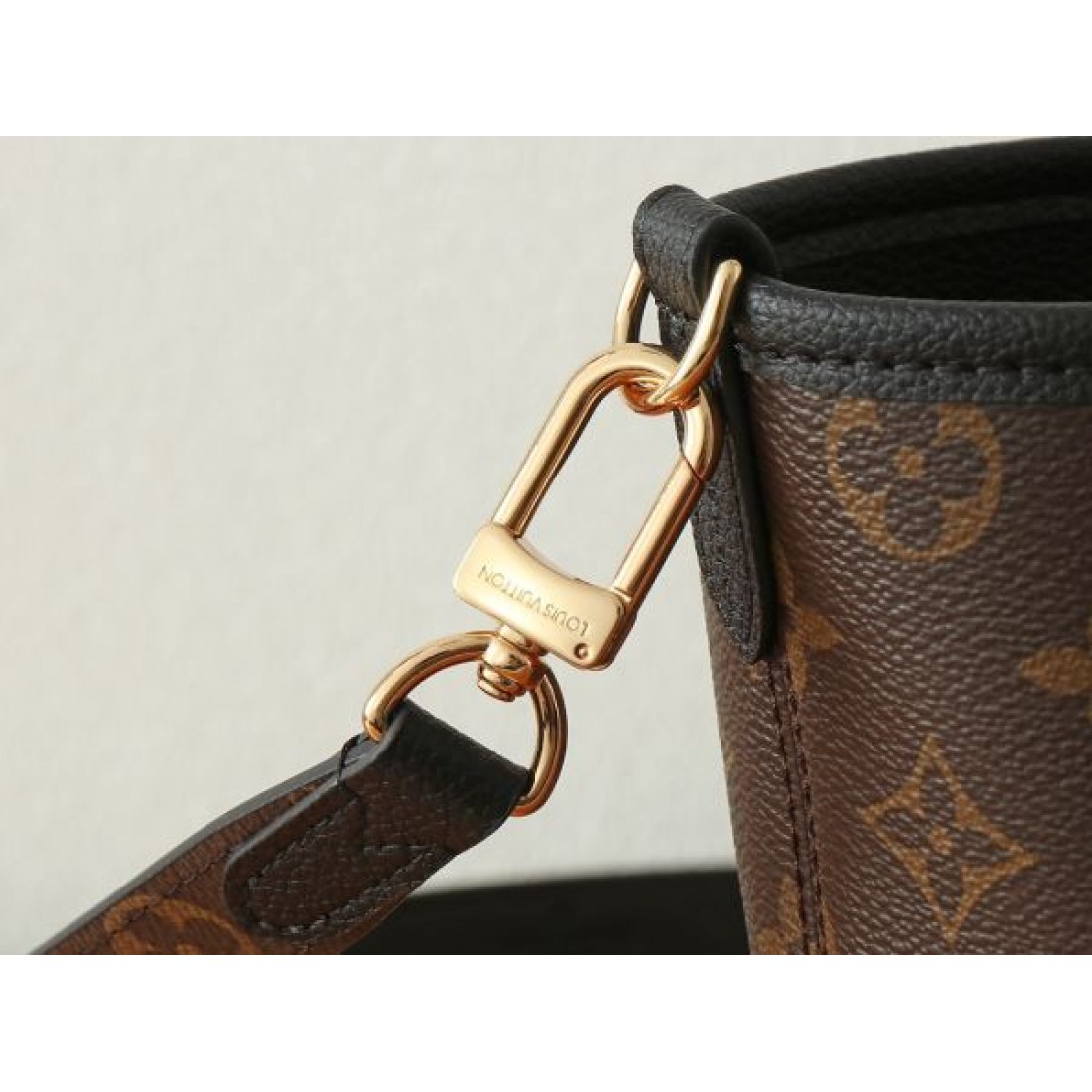 LOUIS VUITTON スーパーコピー トートバッグ ロゴ 日本限定モデル ルイヴィトン