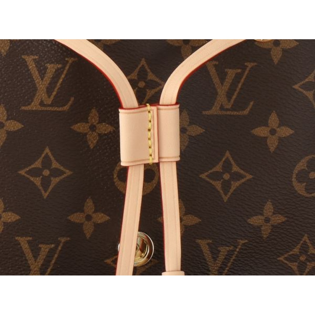 LOUIS VUITTON コピー バックパック ロゴ 目が離せない冬季新作 ルイヴィトン