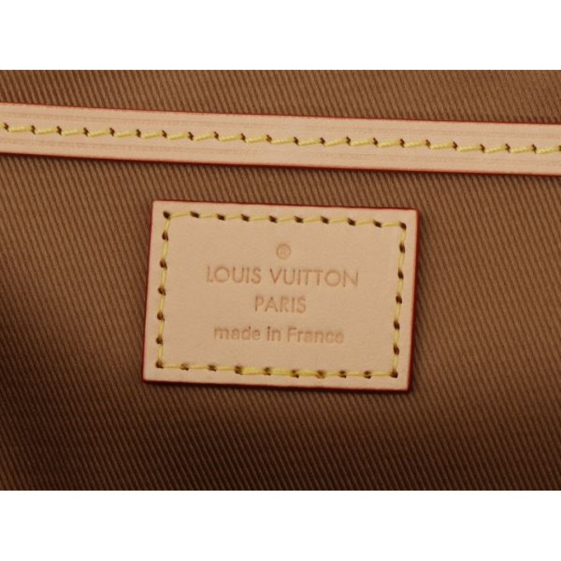 LOUIS VUITTON コピー バックパック ロゴ 目が離せない冬季新作 ルイヴィトン