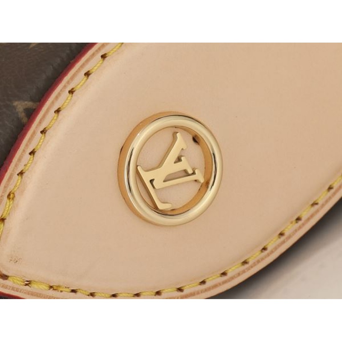 ルイヴィトン コピー ショルダーバッグ 定番のスタイル LOUIS VUITTON