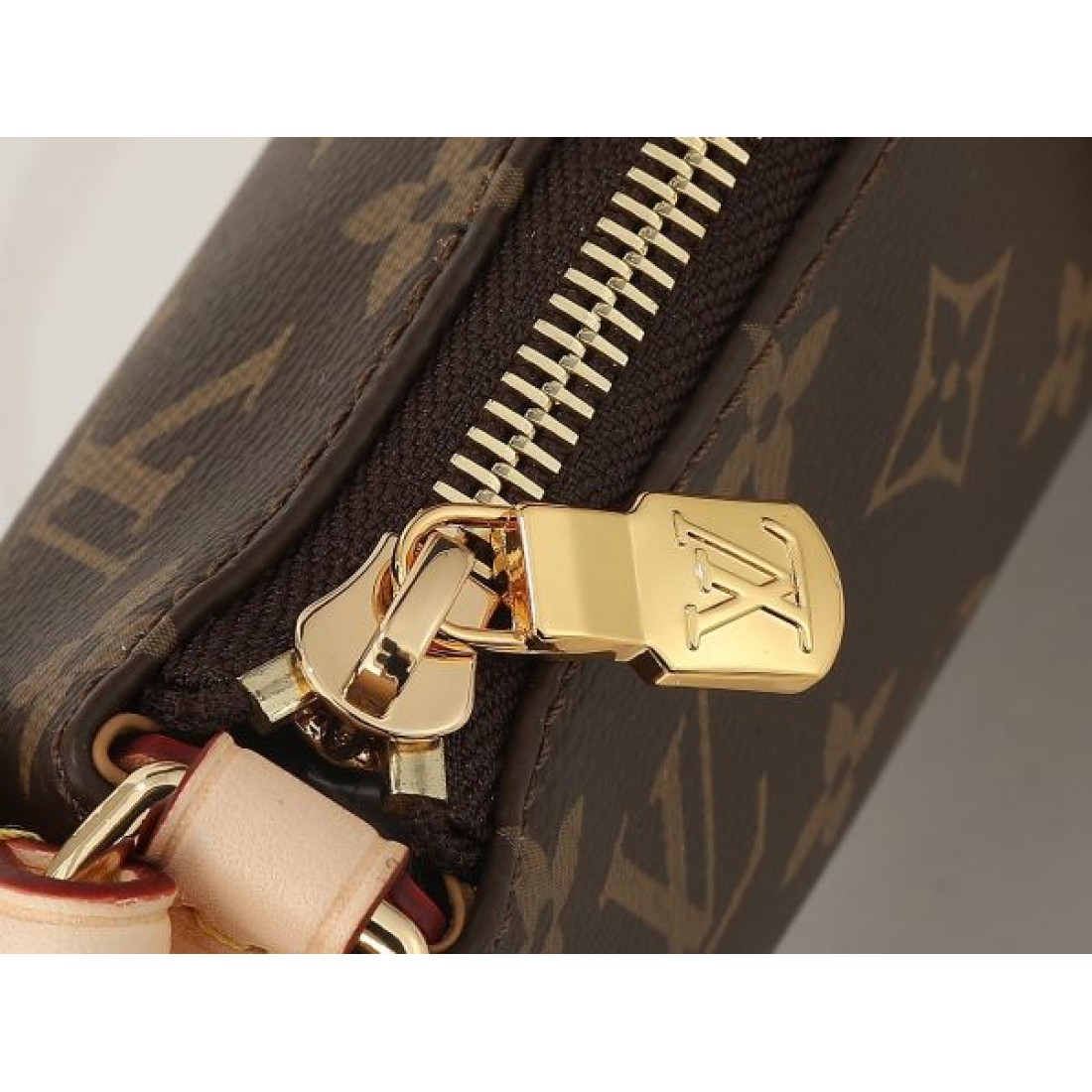 ルイヴィトン コピー ショルダーバッグ 定番のスタイル LOUIS VUITTON