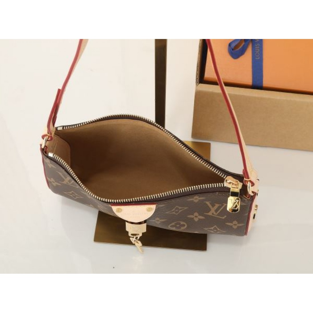 ルイヴィトン コピー ショルダーバッグ 定番のスタイル LOUIS VUITTON