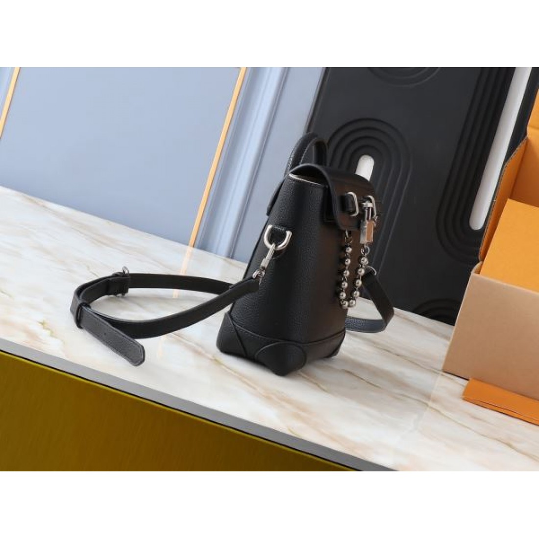 LOUIS VUITTON コピー トートバッグ 人気いっぱい ルイヴィトン