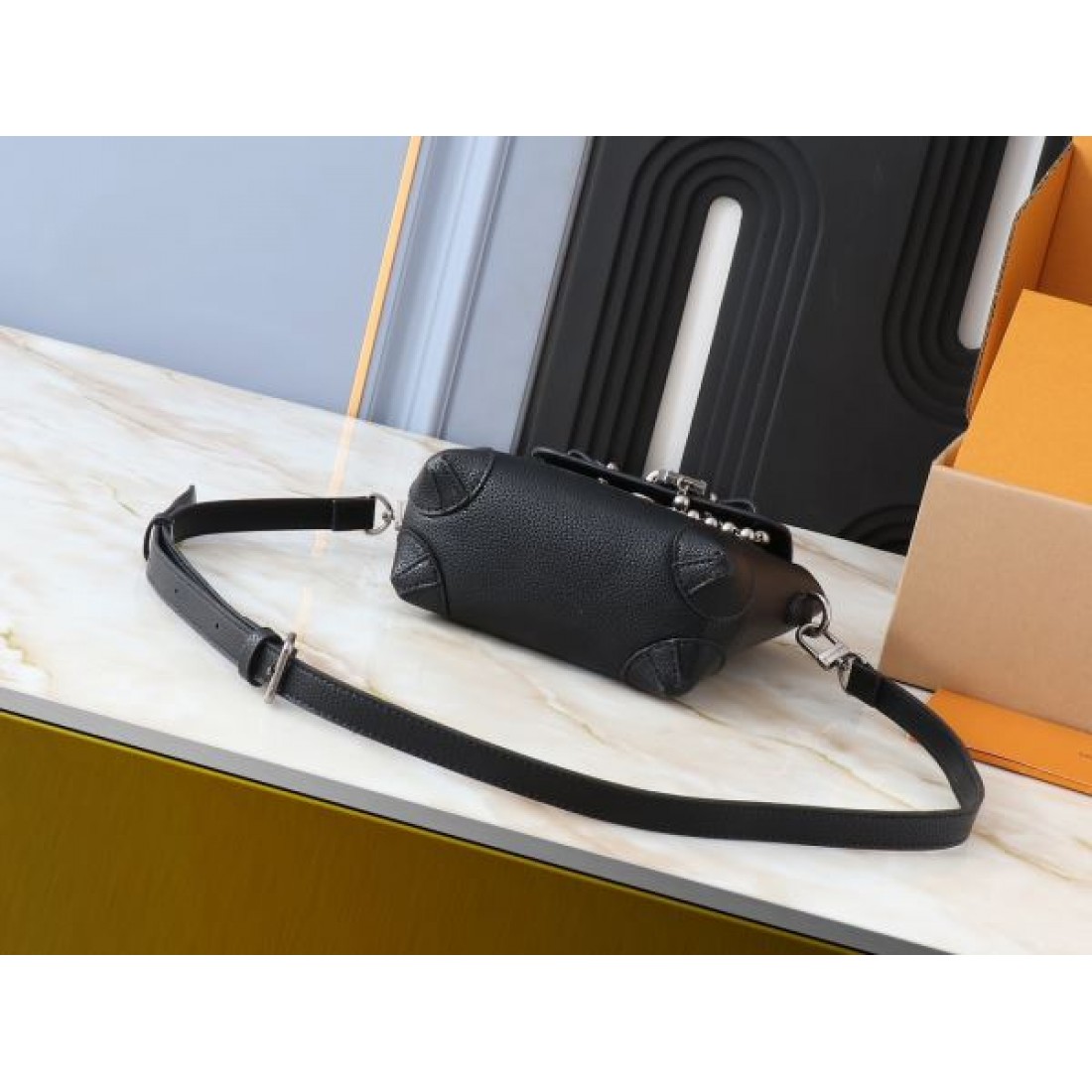 LOUIS VUITTON コピー トートバッグ 人気いっぱい ルイヴィトン