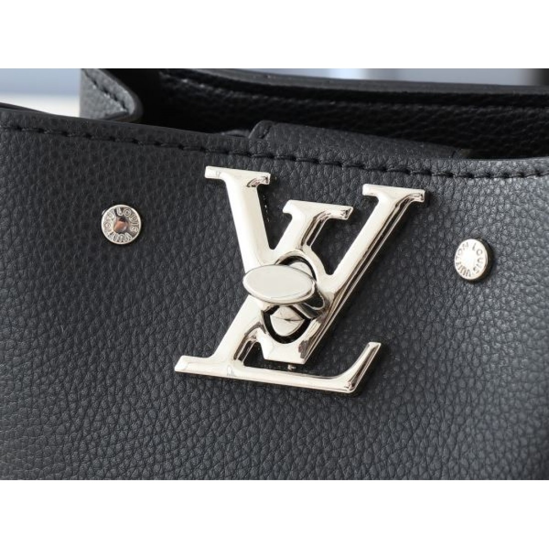 YSL イヴ サンローラン コピー トートバッグ セールで格安 SAINT LAURENT