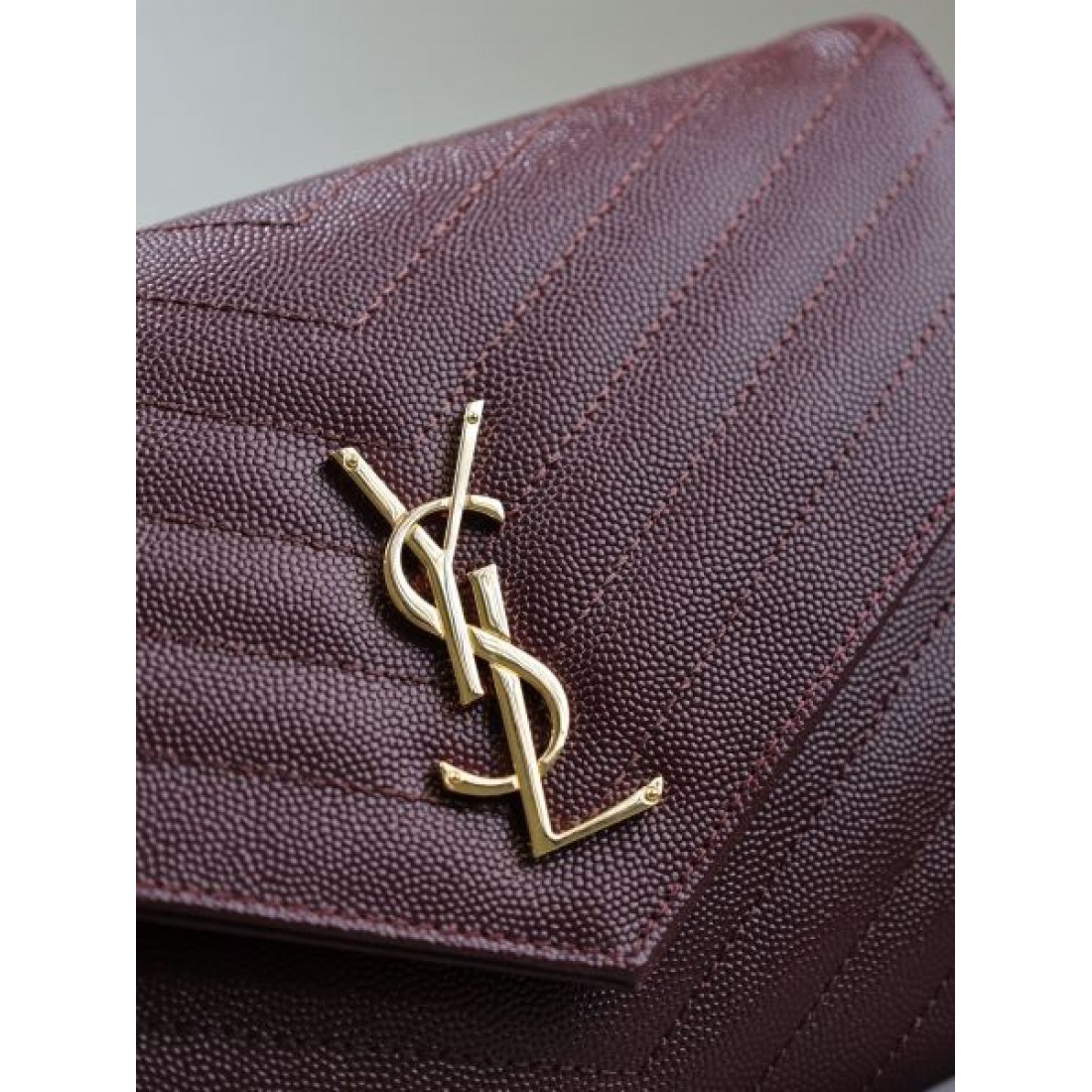 LOUIS VUITTON コピー クラッチバッグ ロゴ 高級感 超安値 ルイヴィトン