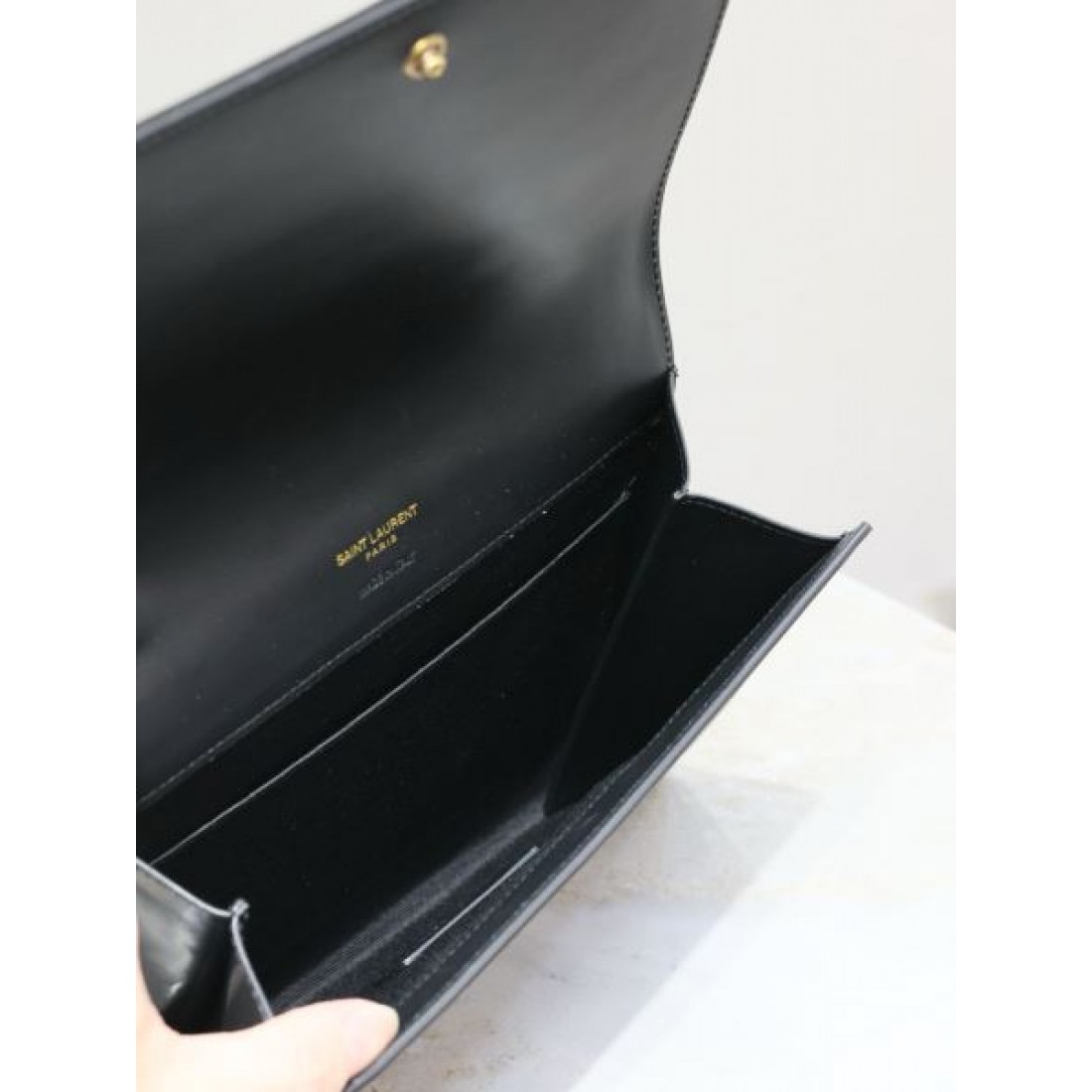 LOUIS VUITTON コピー クラッチバッグ ロゴ 発売極限状態 ルイヴィトン