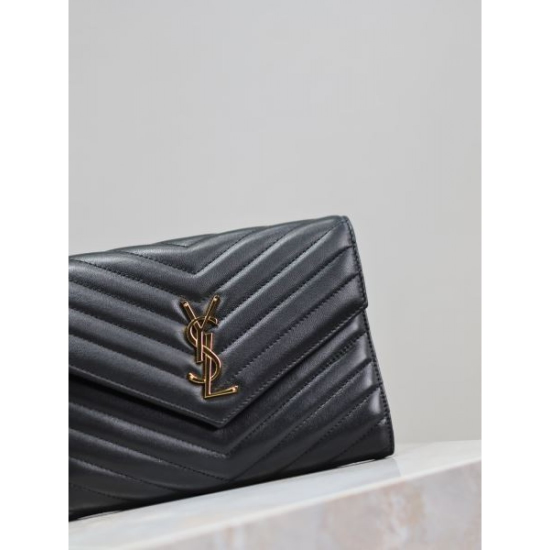 LOUIS VUITTON コピー バックパック ロゴ 海外先行発売 ルイヴィトン