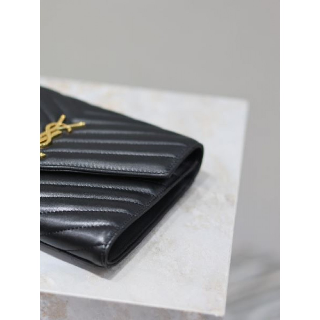 LOUIS VUITTON コピー バックパック ロゴ 海外先行発売 ルイヴィトン